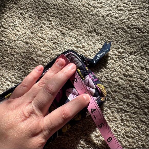 Vera Bradley Purple Floral Nightingale Wristlet Wallet Zipper Closure w/ Strap - Picture 6 of 10